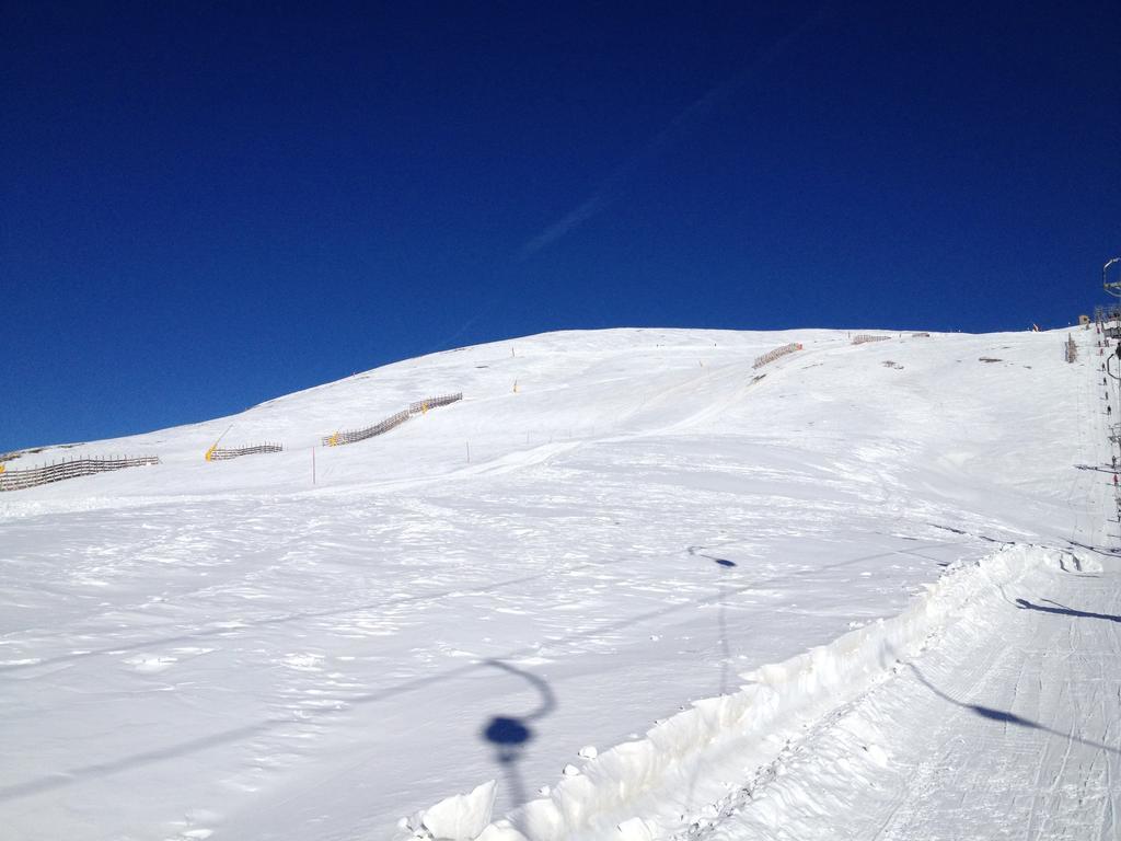 Olimpic Village Th Sestriere Apartments Bagian luar foto
