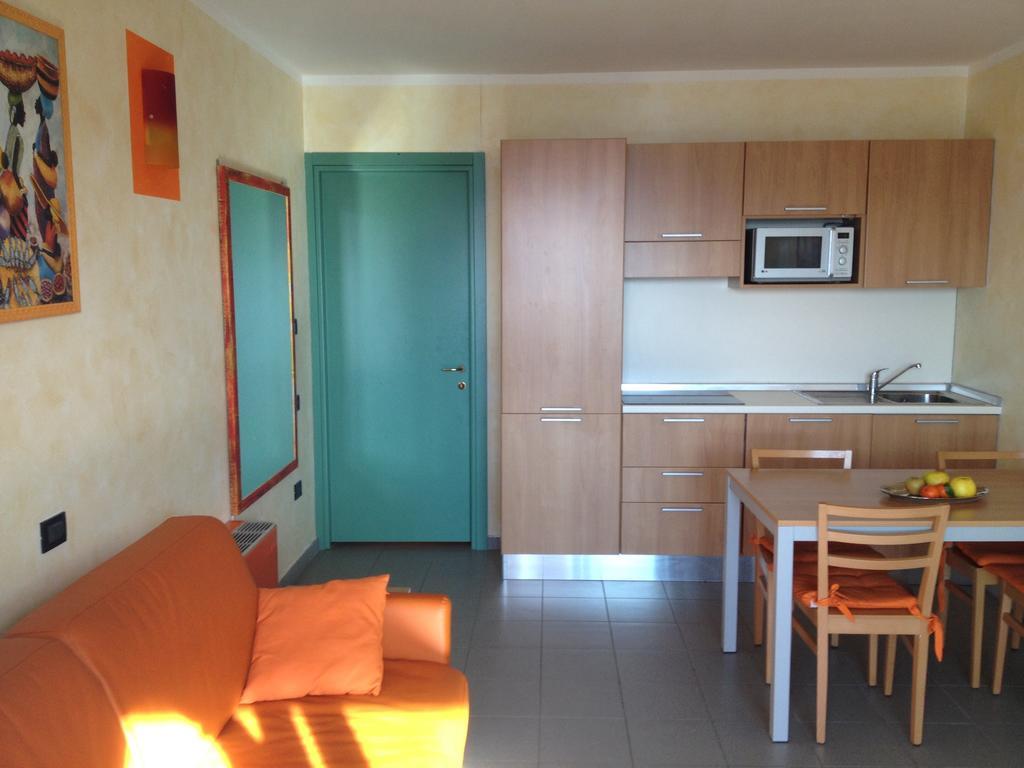 Olimpic Village Th Sestriere Apartments Bagian luar foto