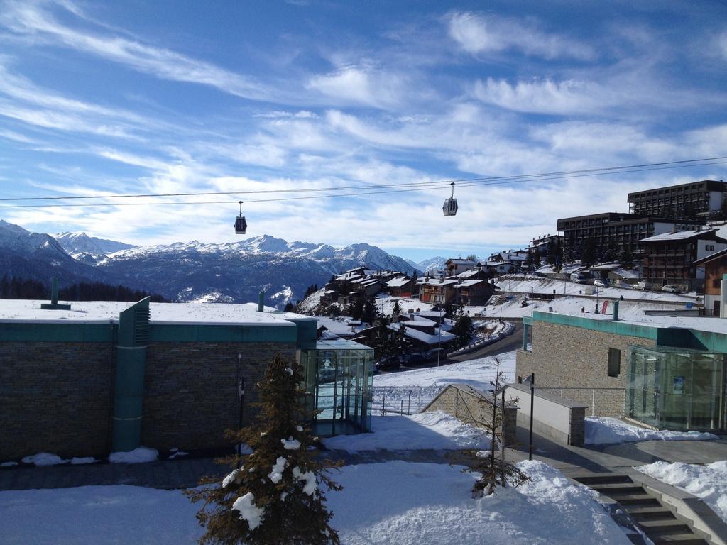 Olimpic Village Th Sestriere Apartments Bagian luar foto