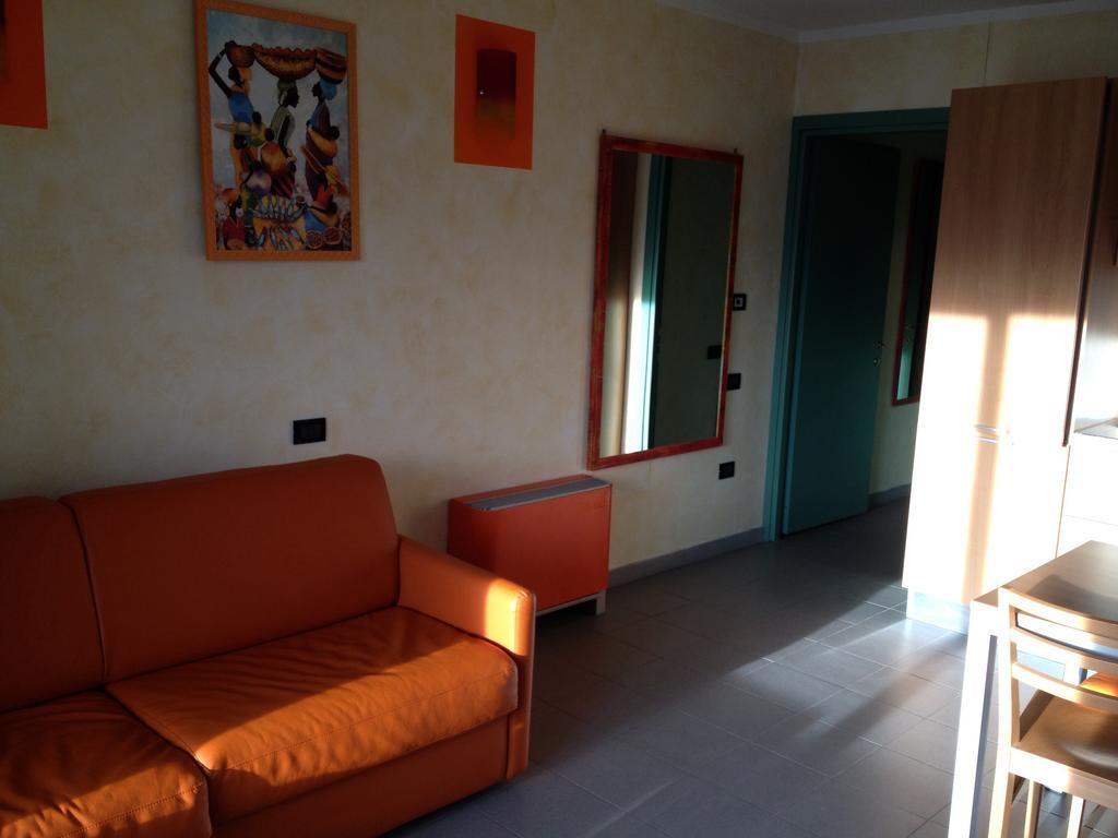 Olimpic Village Th Sestriere Apartments Bagian luar foto