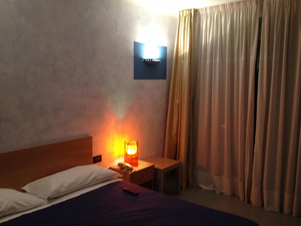 Olimpic Village Th Sestriere Apartments Bagian luar foto