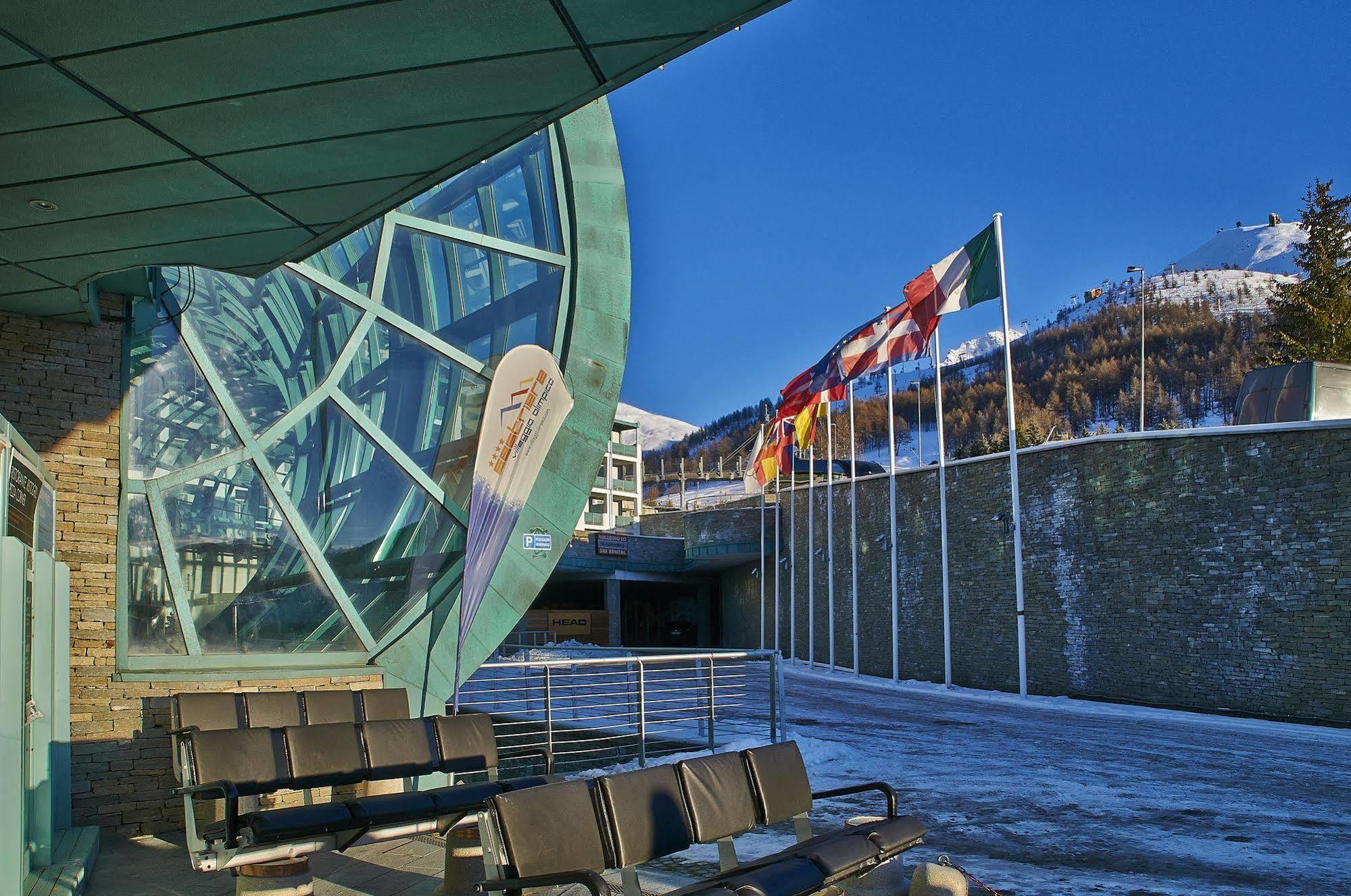 Olimpic Village Th Sestriere Apartments Bagian luar foto